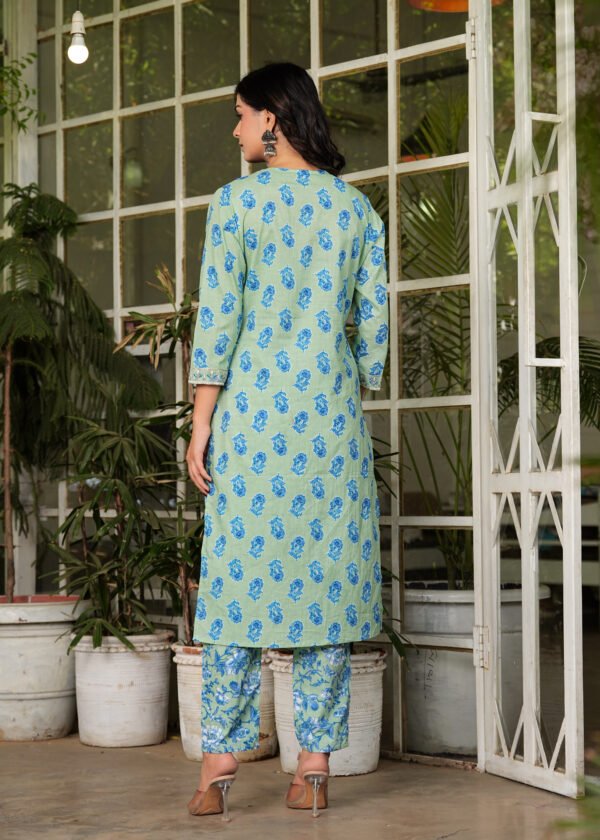 Blue Floral Embroidered Kurta With Trousers & Dupatta