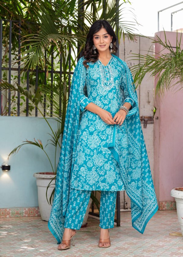 Women Floral Pacific Blue Printed Pure Cotton Kurta with Trousers & Dupatta