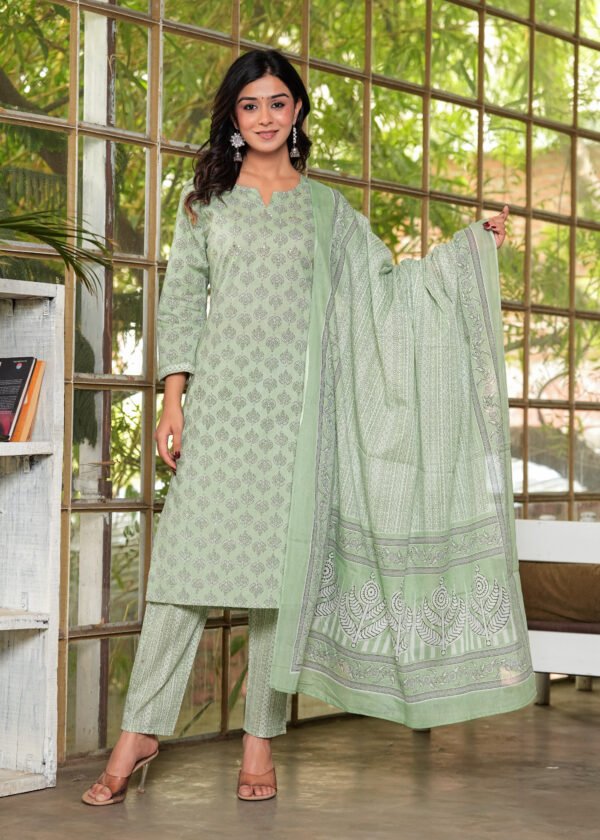 Women Floral Clay Ash Printed Pure Cotton Kurta with Trousers & Dupatta