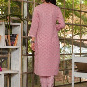 Women Oriental Pink Floral Printed Pure Cotton Kurta with Trousers & Dupatta