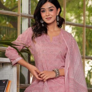 Women Oriental Pink Floral Printed Pure Cotton Kurta with Trousers & Dupatta